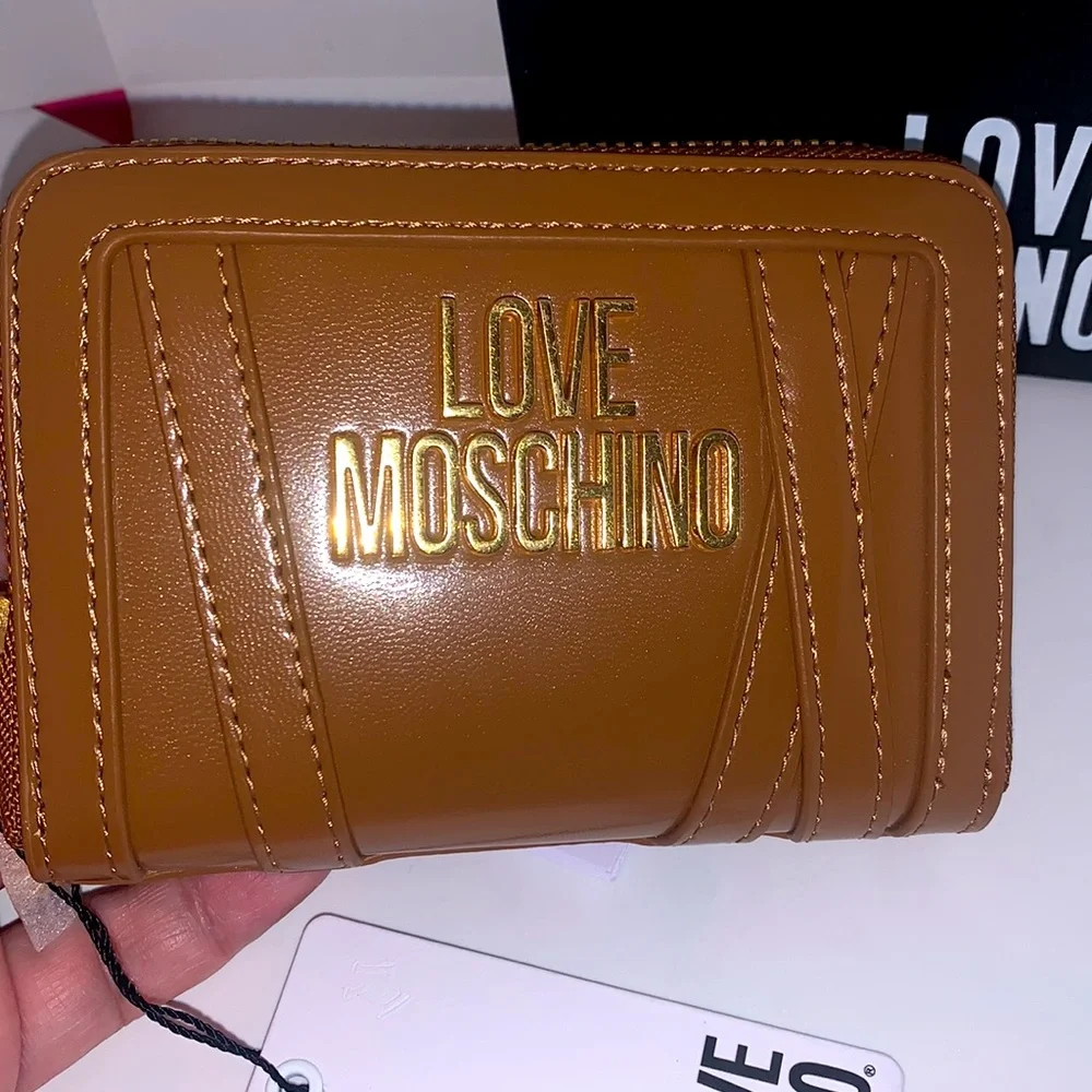 NWT Love Moschino Leather Wallet - Picture 7 of 7